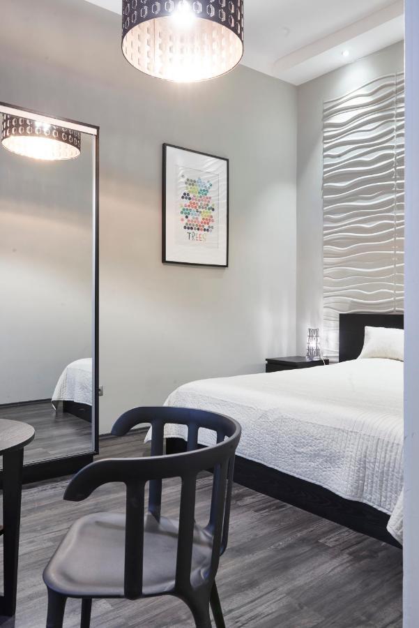 Central Location Yellow-Black Apartment Будапеща Екстериор снимка