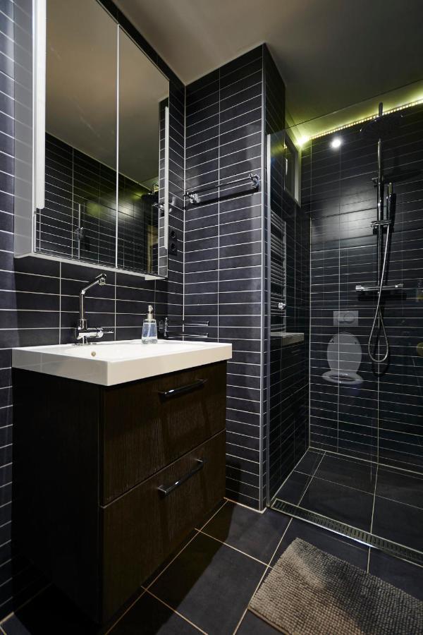 Central Location Yellow-Black Apartment Будапеща Екстериор снимка